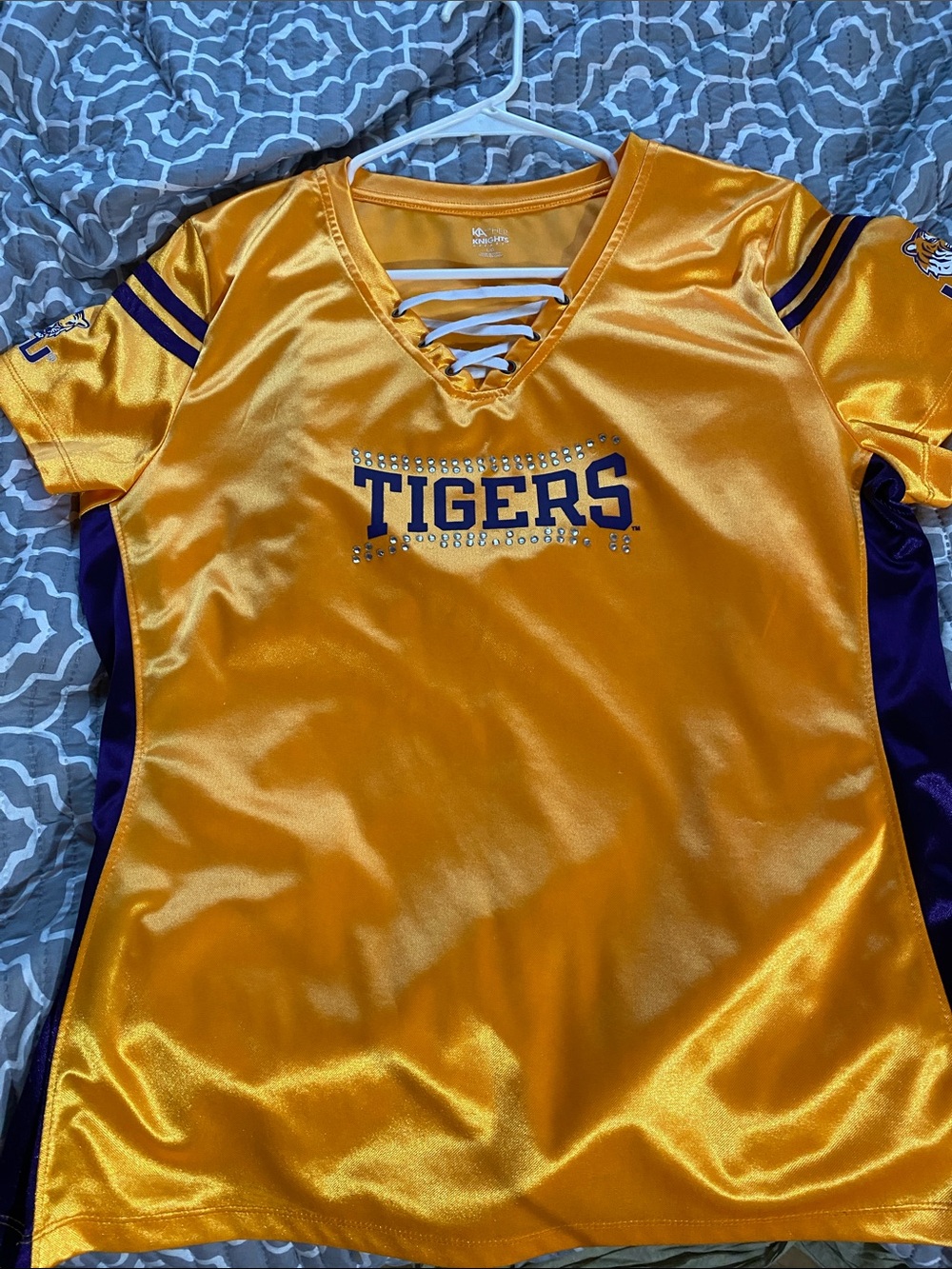 TIGERS Lace-Up Sports Jersey in Gold & Purple